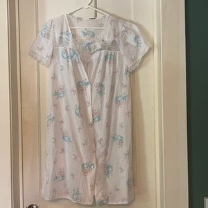 Vintage nightgown and robe set